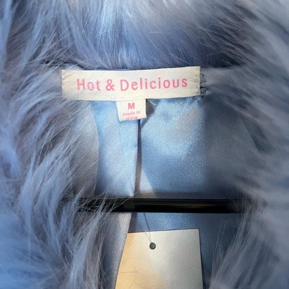 Faux blue fur coat never worn - Picture 2 of 3